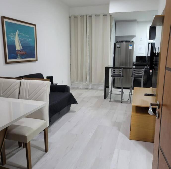 Flat E Sala Completo Apartamento Vitória